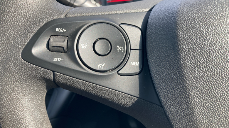 Vauxhall Combo Life 1.5 Turbo D Edition 5dr Diesel Estate